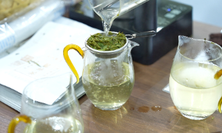 【视频】深圳茶博会：传统茶走向年轻化 茶企步入市场新赛道