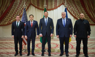 【视频】乌克兰接受美方提出立即与俄全面停火30日